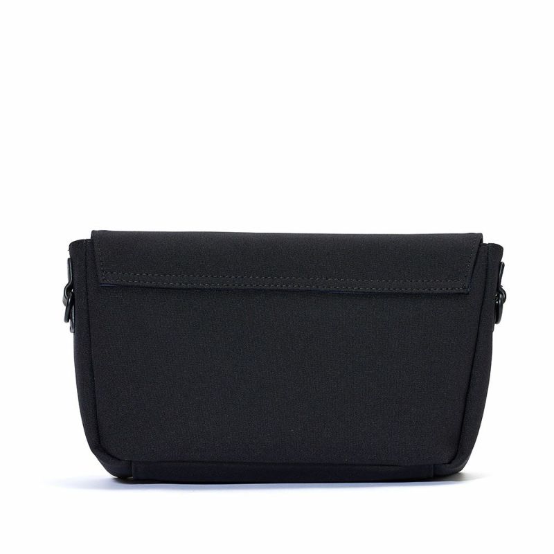 UncoeurショルダーバッグアンクールショルダーバックTOROIITORO2メンズレディースバッグおしゃれシンプルブランドおすすめ人気ブラック無地撥水TORO2K902003N