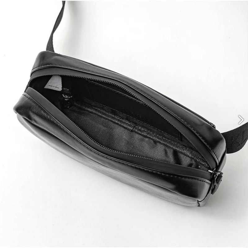 KLONボディバッグクローンメンズレディース2WAYBODYBAGボディバックワンショルダーバッグウエストバッグおしゃれブラック黒