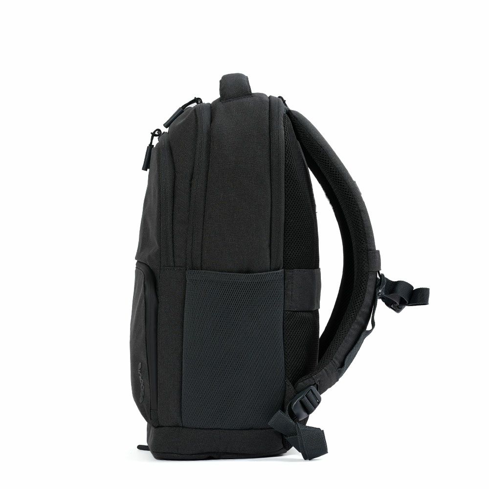IncaseインケースリュックFacet25LBackpack正規品BlackバックパックA4メンズレディースバックパックPCリュックビジネスリュックビジネス通勤通学人気おしゃれ