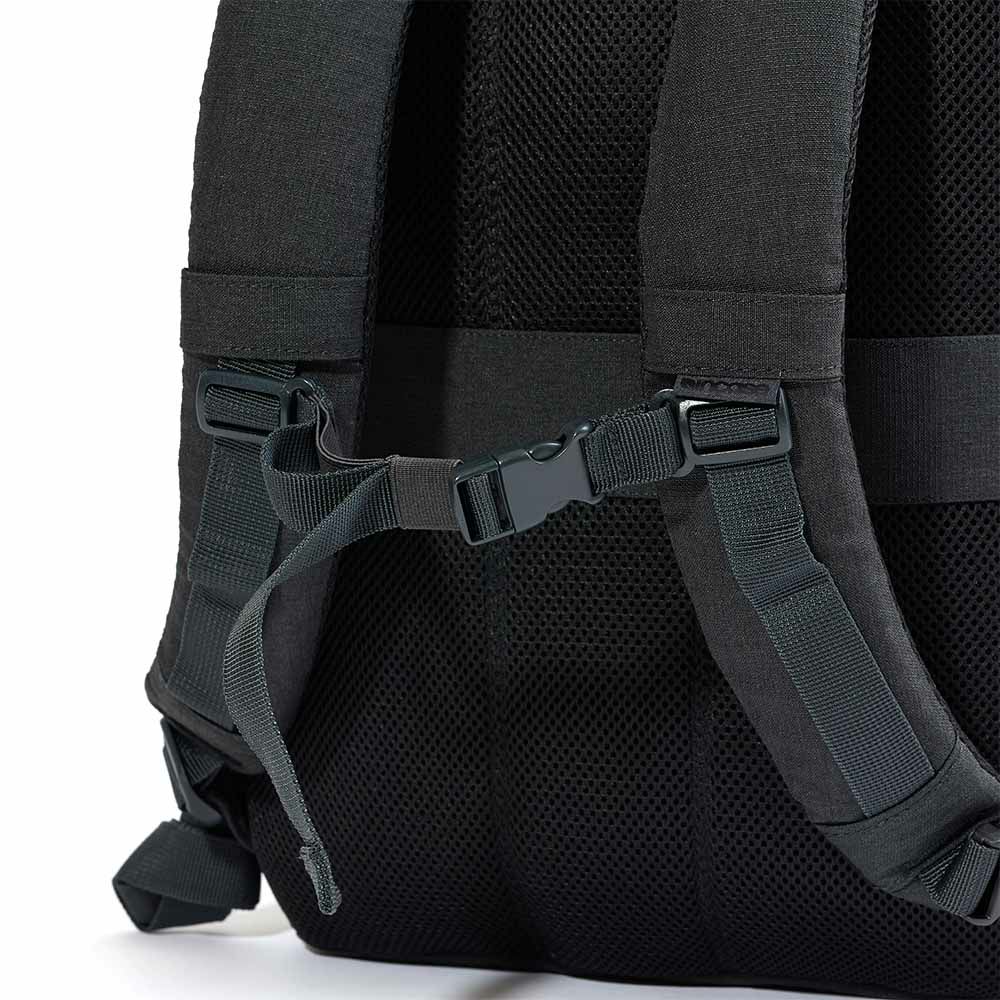 IncaseインケースリュックFacet25LBackpack正規品BlackバックパックA4メンズレディースバックパックPCリュックビジネスリュックビジネス通勤通学人気おしゃれ