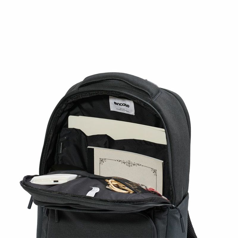 IncaseインケースリュックFacet25LBackpack正規品BlackバックパックA4メンズレディースバックパックPCリュックビジネスリュックビジネス通勤通学人気おしゃれ