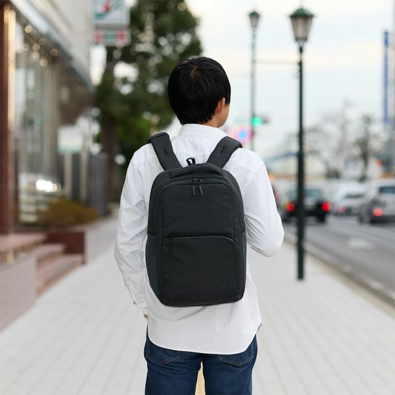 IncaseインケースリュックFacet20LBackpack正規品BlackバックパックA4メンズレディースバックパックPCリュックビジネスリュックビジネス通勤通学人気おしゃれ