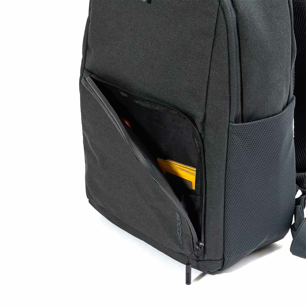 IncaseインケースリュックFacet20LBackpack正規品BlackバックパックA4メンズレディースバックパックPCリュックビジネスリュックビジネス通勤通学人気おしゃれ