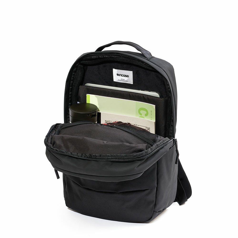 IncaseインケースリュックCityCompactBackpackwith1680D正規品BlackバックパックA4メンズレディースバックパックPCリュックビジネスリュックビジネス通勤通学人気おしゃれ