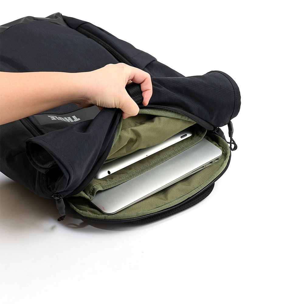 Thuleリュックスーリー24LParamountBackpackバックパック大容量バッグビジネスリュックパソコン収納メンズレディースブランド3205011
