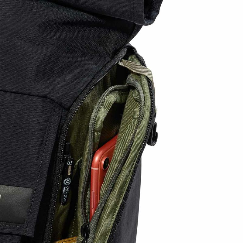 Thuleリュックスーリー24LParamountBackpackバックパック大容量バッグビジネスリュックパソコン収納メンズレディースブランド3205011