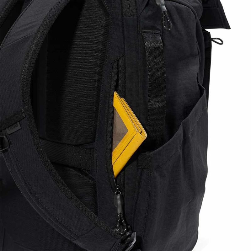 Thuleリュックスーリー27LParamountBackpackバックパック大容量バッグビジネスリュックパソコン収納メンズレディースブランド3205014