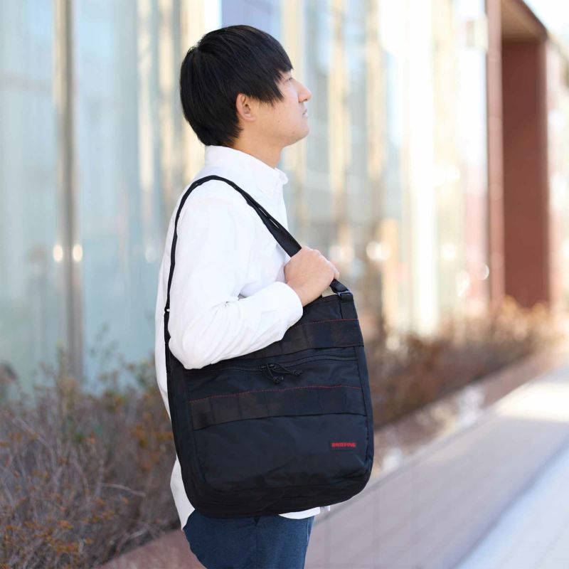 ブリーフィングBRIEFINGトートバッグR3TOTEMWGENIIメンズレディースA4ビジネストートビジネスバッグ大容量大きめ通勤通学ブランドビジネス肩掛けカバン正規品BRA233T26