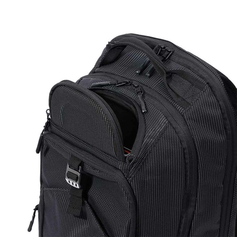 Thuleリュックスーリー32LCrossoverBackpackRevivalバックパック大容量バッグビジネスリュックパソコン収納メンズレディースブランド3205098