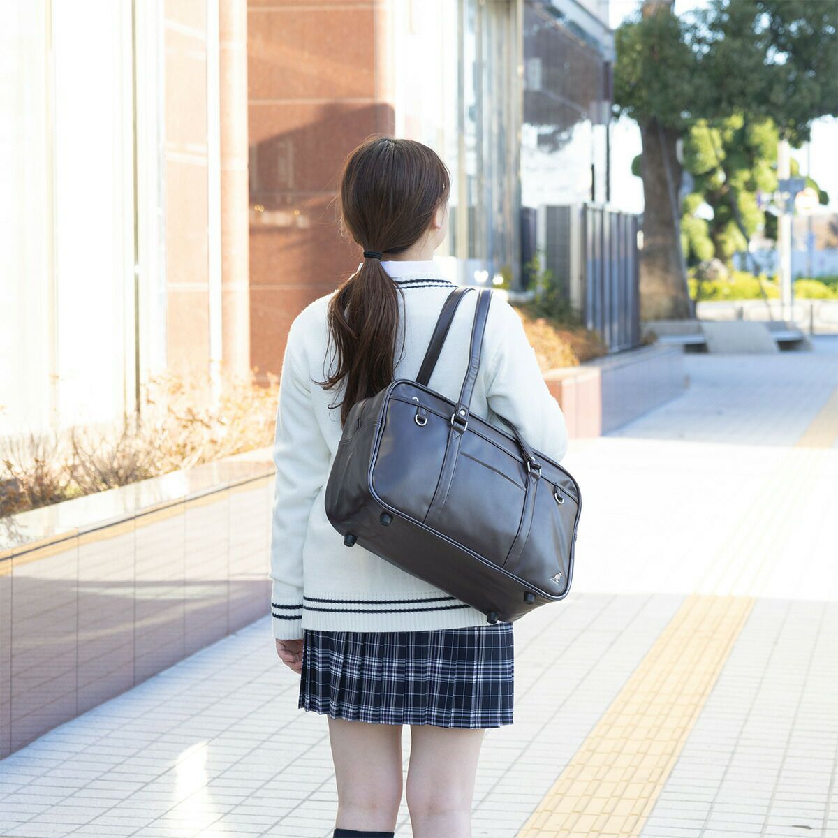 カンゴールスクールバッグKANGOL合皮A4女子中学生高校生女子高生レディーススクールバックサブバッグサブバックスクバブランド通学おしゃれかわいい大容量ブラックブラウン250-1010
