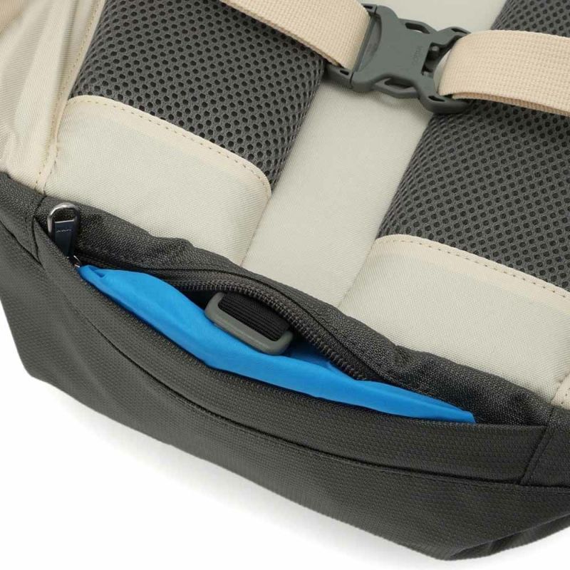 コロンビアリュックColumbia25LキャッスルロックバックパックIIレディースメンズリュックサック小さめコンパクト通学大学生大人おしゃれ人気登山キャンプハイキング日帰りPU8662