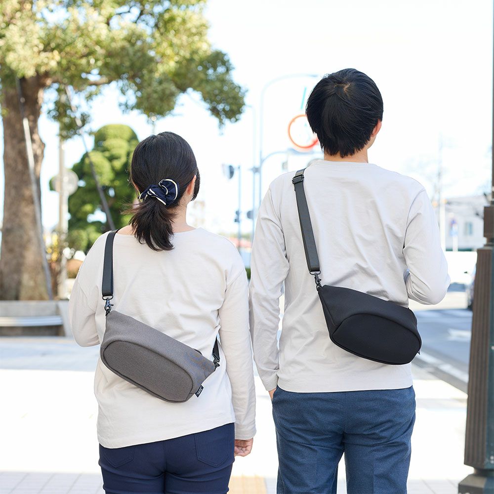 UncoeurショルダーバッグアンクールTOROIITORO2メンズレディース横型小さめおしゃれシンプル斜めがけ大人ブランドおすすめ人気ブラック無地撥水TORO2K904001