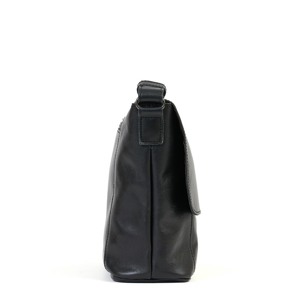 DOUBLESダブルスショルダーバッグバッグメンズレディース本革革レザー斜めがけ斜め掛けかぶせ型ブランドおしゃれショルダーショルダーバック大きめ大容量30代40代50代JVA-7420