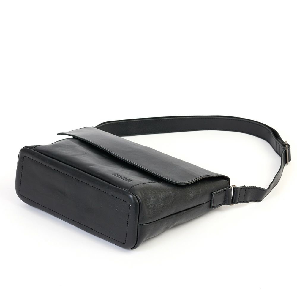 DOUBLESダブルスショルダーバッグバッグメンズレディース本革革レザー斜めがけ斜め掛けかぶせ型ブランドおしゃれショルダーショルダーバック大きめ大容量30代40代50代JVA-7420