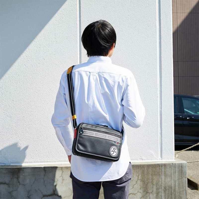 カステルバジャックショルダーバッグバッグCASTELBAJACルックスメンズレディース横型ショルダーバックショルダー斜めがけブランド大人スクエア軽い男性人気40代50代49102