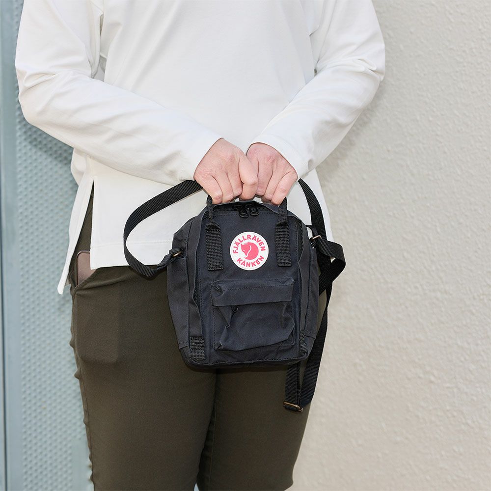 正規品フェールラーベンショルダーバッグFJALLRAVEN2.5LKankenSlingカンケンスリング小さい小さめレディース女性女の子キッズ子供女子小学生おしゃれ軽い23797