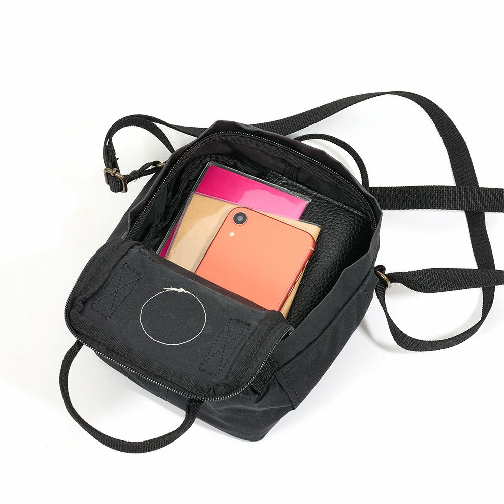 正規品フェールラーベンショルダーバッグFJALLRAVEN2.5LKankenSlingカンケンスリング小さい小さめレディース女性女の子キッズ子供女子小学生おしゃれ軽い23797