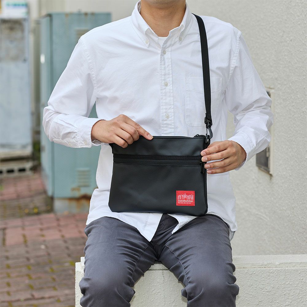 マンハッタンポーテージショルダーバッグサコッシュManhattanPortageメンズレディース防水ブランド斜めがけ大人おすすめおしゃれ人気MatteVinylHarlemBagMP1084MVL