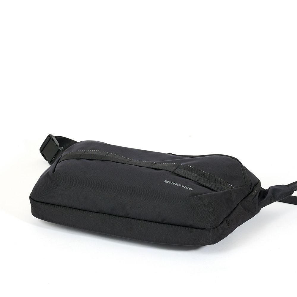 ブリーフィングBRIEFINGショルダーバッグメッセンジャーバッグMFCLAPTOPSACOCHE14大容量メンズレディースバッグパソコン収納PC収納13インチ13.3インチ14インチ撥水おしゃれブランドBRA241L59