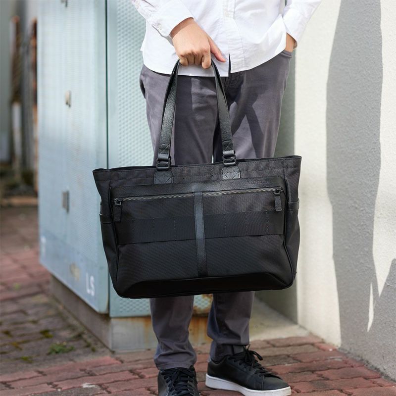 ブリーフィングトートバッグBRIEFINGFUSIONSQTOTEHDメンズレディースA4ビジネストートビジネスバッグ横型通勤通学日本製ブランドビジネス肩掛けカバン正規品BRA203T05