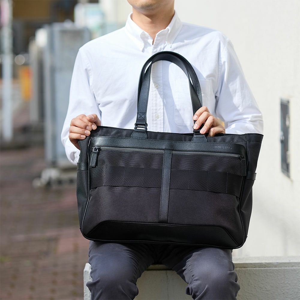 ブリーフィングトートバッグBRIEFINGFUSIONSQTOTEHDメンズレディースA4ビジネストートビジネスバッグ横型通勤通学日本製ブランドビジネス肩掛けカバン正規品BRA203T05