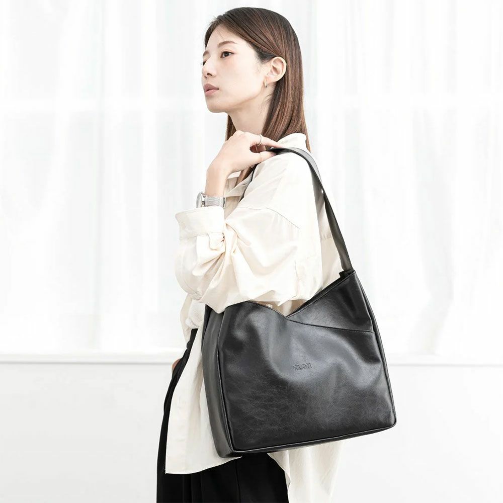 KLONショルダーバッグクローンメンズレディースBUTTERFLYSHOULDERBAGおしゃれ通学通勤ブラック黒