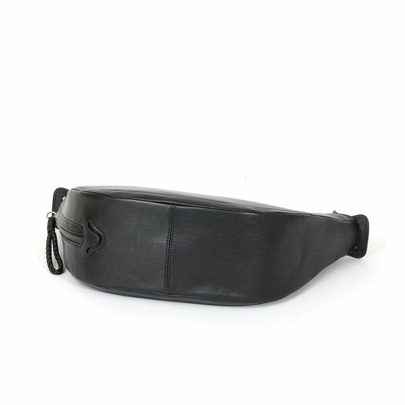 P.I.Dショルダーバッグ本革メンズピーアイディー撥水三日月型舟形通勤ショルダーショルダーバッグビジネスレザー革ブランドカジュアルPIDピー・アイ・ディーPAZ108