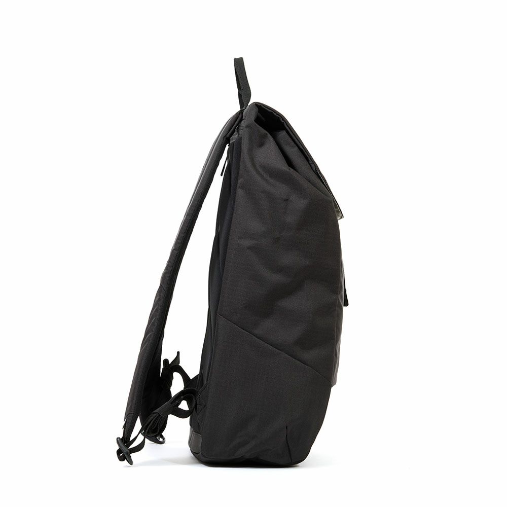 ThuleリュックスーリーLithosBackpack16Lバックパックバッグ通学大学生通学リュックビジネスリュックパソコン収納メンズレディースブランド3204832