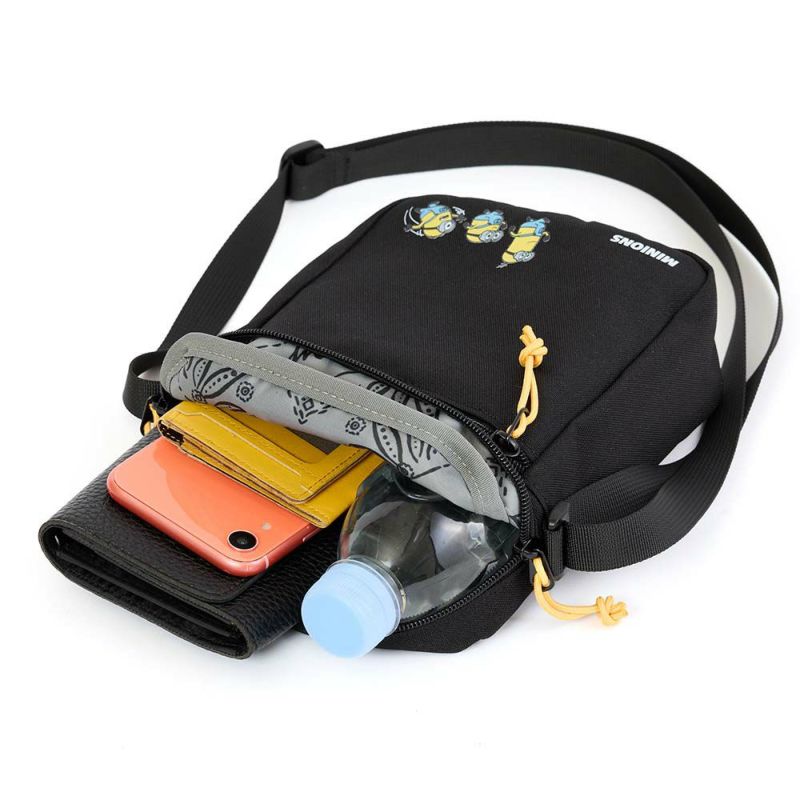 Leeリーショルダーバッグミニオンminionコラボバッグブランドショルダーバック斜め掛け斜めがけ人気ブランドかっこいいシンプル大人おしゃれキャラクターミニオンズminions320-30030