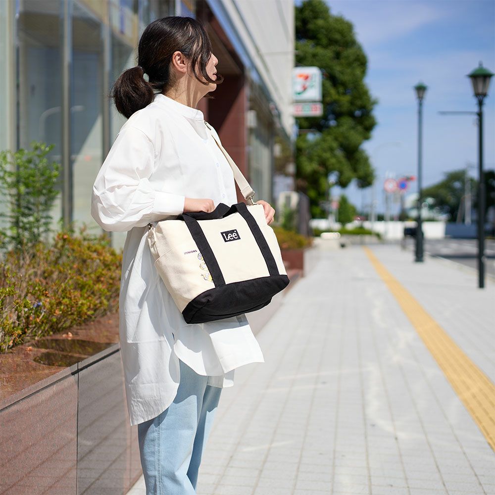 Leeリーショルダーバッグミニオンminionコラボバッグブランドミニトートバッグ2WAY人気ブランドかっこいいシンプル大人おしゃれキャラクターミニオンズminions320-30011