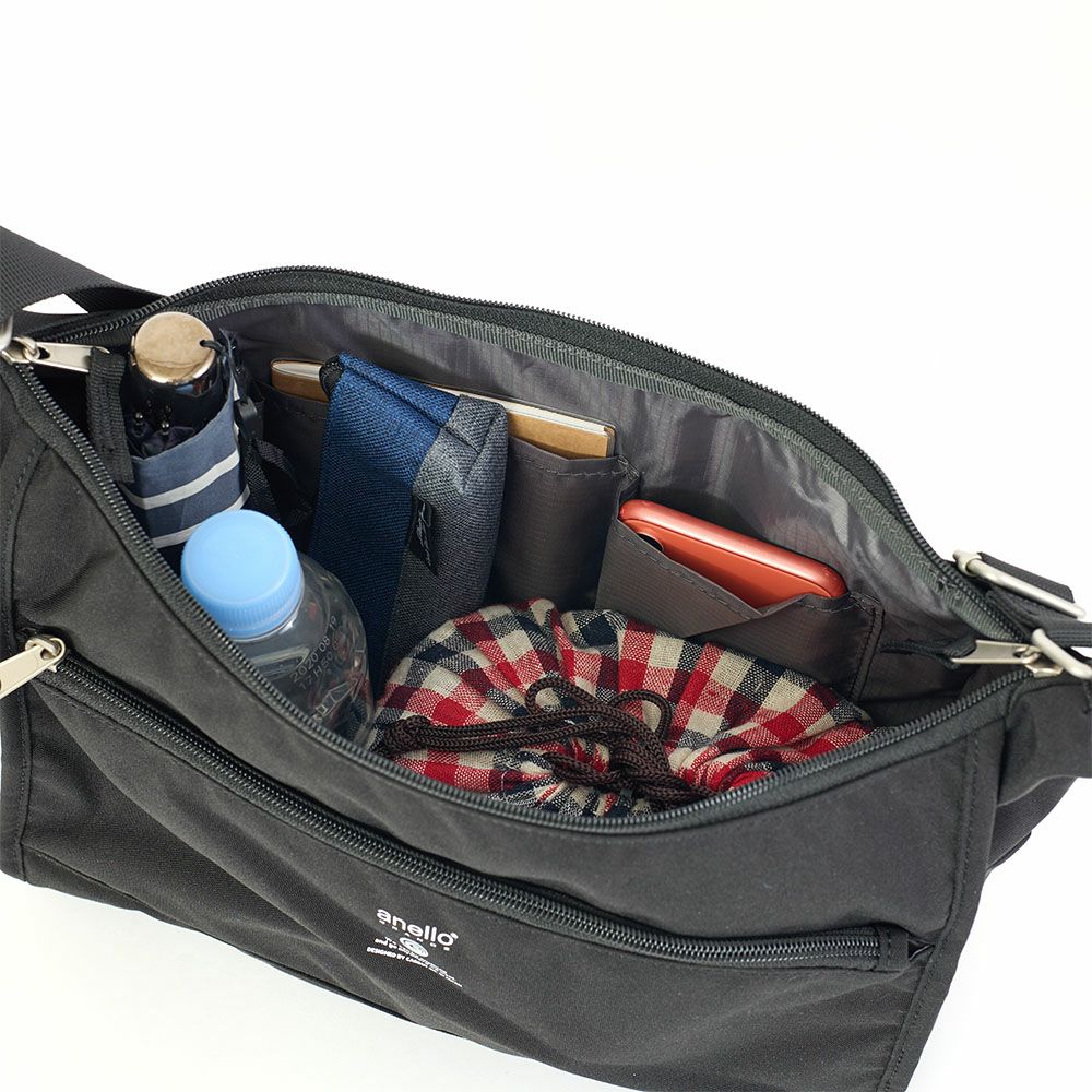 アネログランデショルダーバッグレディースファスナー付きanelloGRANDEバッグ軽量人気おしゃれ斜めがけブランド小さめ撥水CABINA5ショルダーバッグGTM0172Z