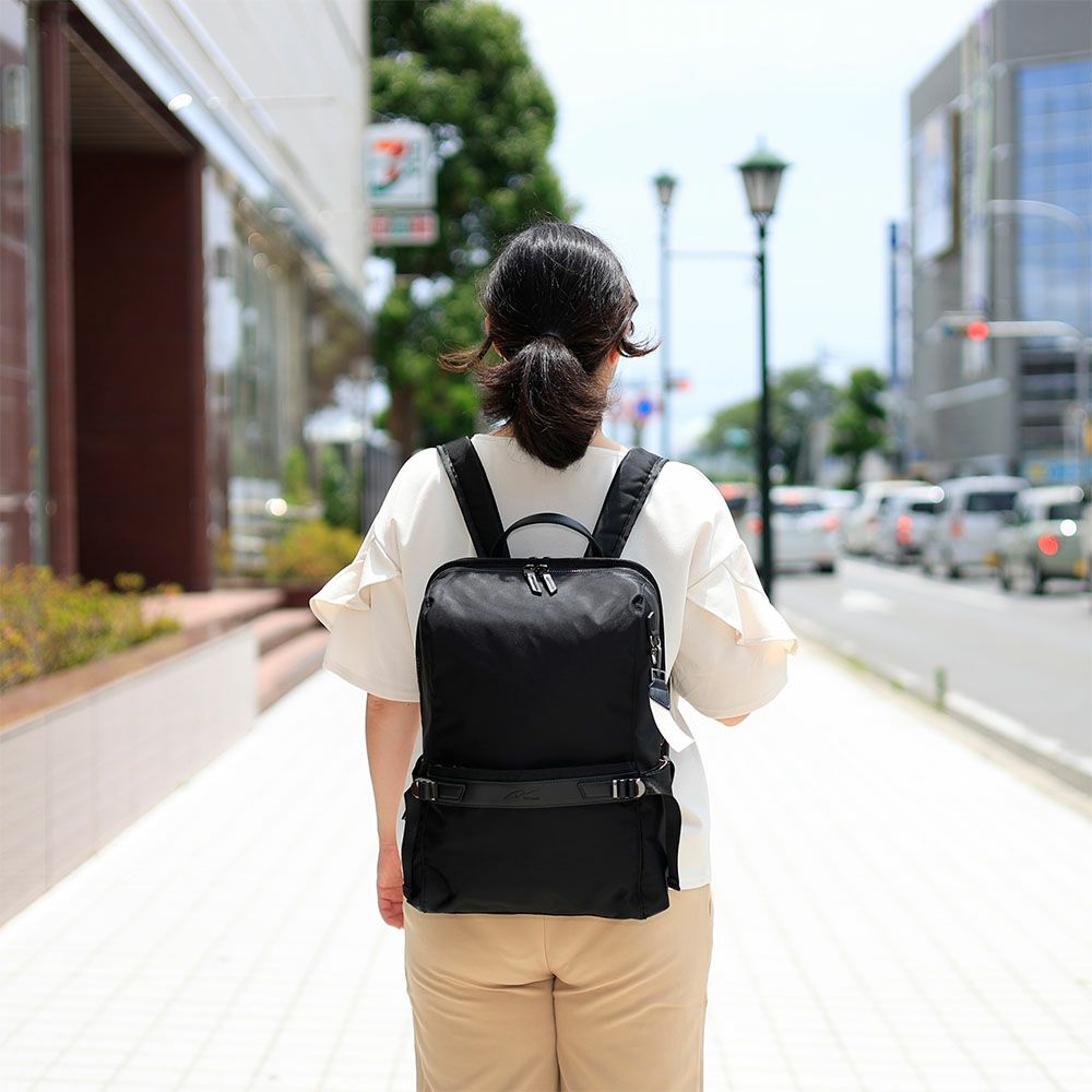 リュックレディースビジネスW&.Day/NightリッカA4サイズ13.3インチPC収納ビジネスリュック通勤エースビジネスバッグバッグきれいめブランド軽量軽いおしゃれ女性ダブルアンドデイナイト11712