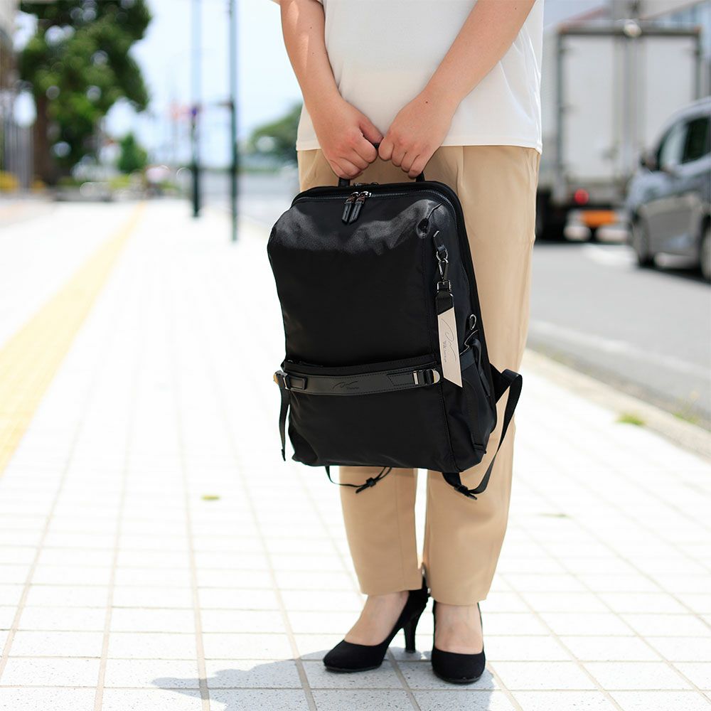 リュックレディースビジネスW&.Day/NightリッカA4サイズ13.3インチPC収納ビジネスリュック通勤エースビジネスバッグバッグきれいめブランド軽量軽いおしゃれ女性ダブルアンドデイナイト11712