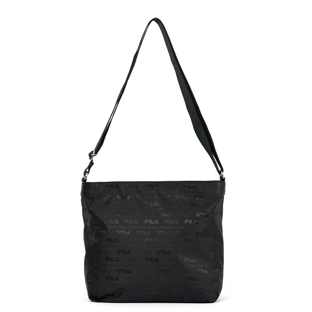 フィラショルダーバッグFILAレディーススクエアバッグ軽量多収納人気斜めがけブランド小さめマザーズバッグファスナー付きおしゃれかわいい大人30代40代50代7691
