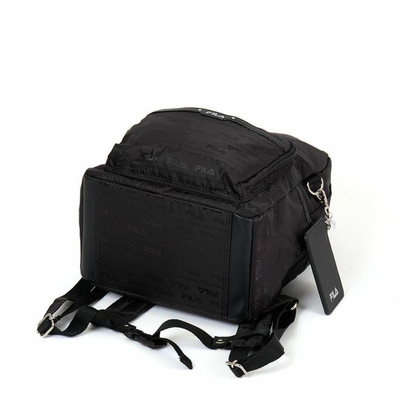フィラリュックFILAレディースファスナー付き大人バッグ軽量多収納人気ブランド小さめマザーズバッグマザーズリュックおしゃれかわいい30代40代50代7696