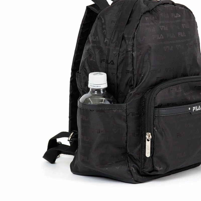 フィラリュックFILAレディースファスナー付き大人バッグ軽量多収納人気ブランド小さめマザーズバッグマザーズリュックおしゃれかわいい30代40代50代7696