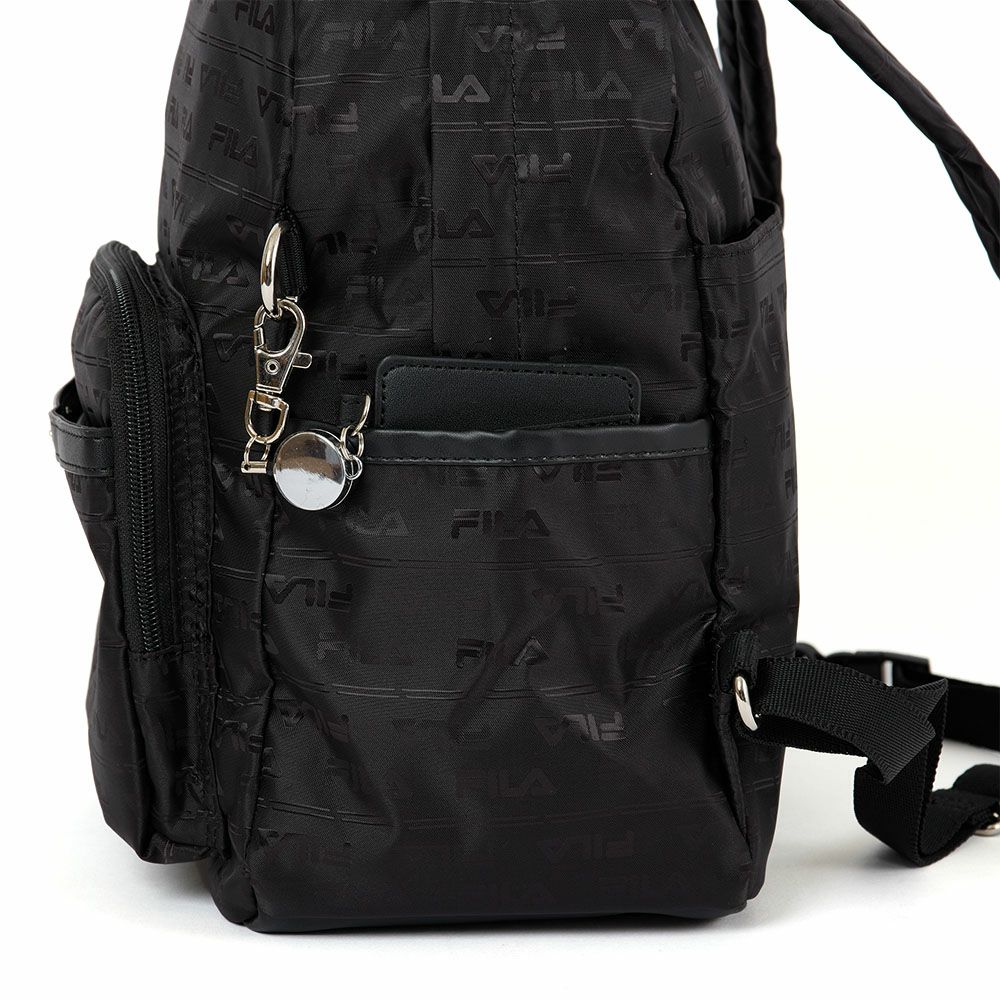 フィラリュックFILAレディースファスナー付き大人バッグ軽量多収納人気ブランド小さめマザーズバッグマザーズリュックおしゃれかわいい30代40代50代7696