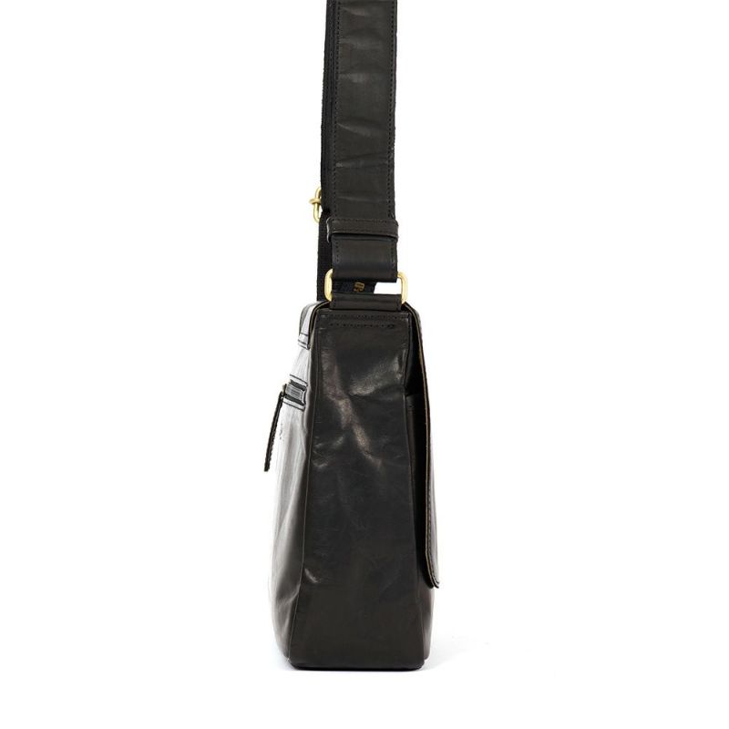 ダコタショルダーバッグメンズDakotaB5本革革レザー馬革バッグショルダーバック斜めがけ斜め掛けブランドおしゃれ大人ダコタブラックレーベル軽い軽量40代50代60代1623805