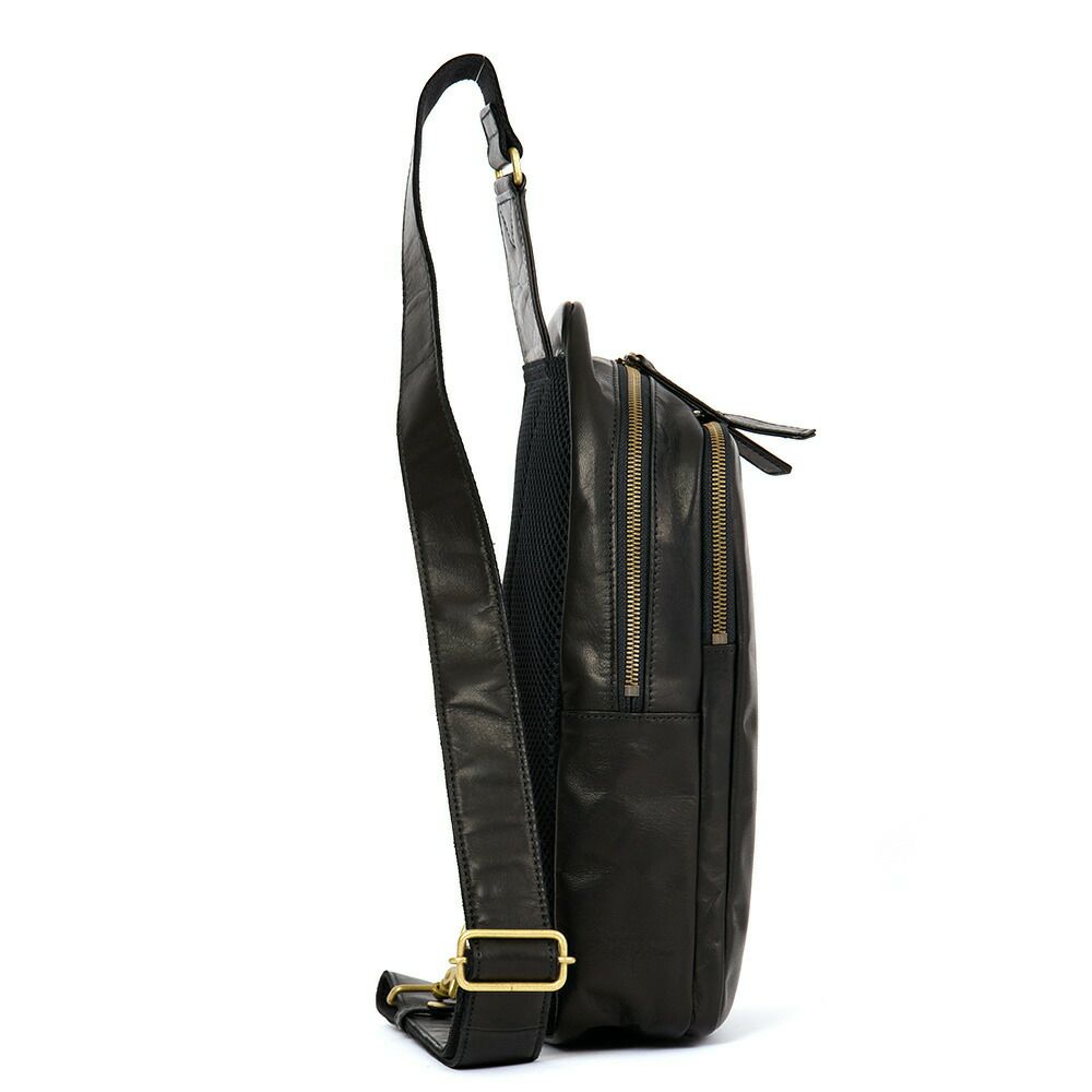 ダコタボディバッグメンズDakota本革革レザー馬革バッグボディバックワンショルダーバッグ斜めがけ斜め掛けブランドおしゃれ大人ダコタブラックレーベル軽い軽量40代50代60代1623807