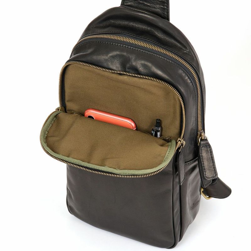 ダコタボディバッグメンズDakota本革革レザー馬革バッグボディバックワンショルダーバッグ斜めがけ斜め掛けブランドおしゃれ大人ダコタブラックレーベル軽い軽量40代50代60代1623807