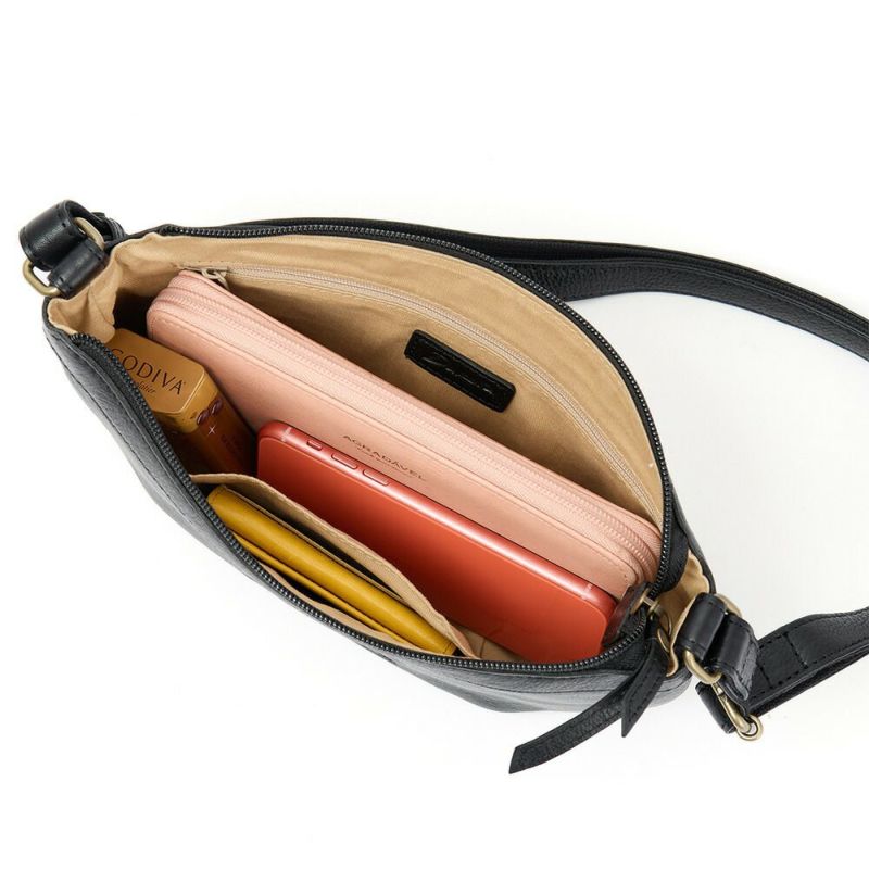 ダコタバッグショルダーバッグ横型レディース女性Dakotaジェントリー本革革レザーショルダーバッグ斜め掛け斜めがけ軽い軽量おしゃれ大人ブランド人気小さめ小さい30代40代50代1034512