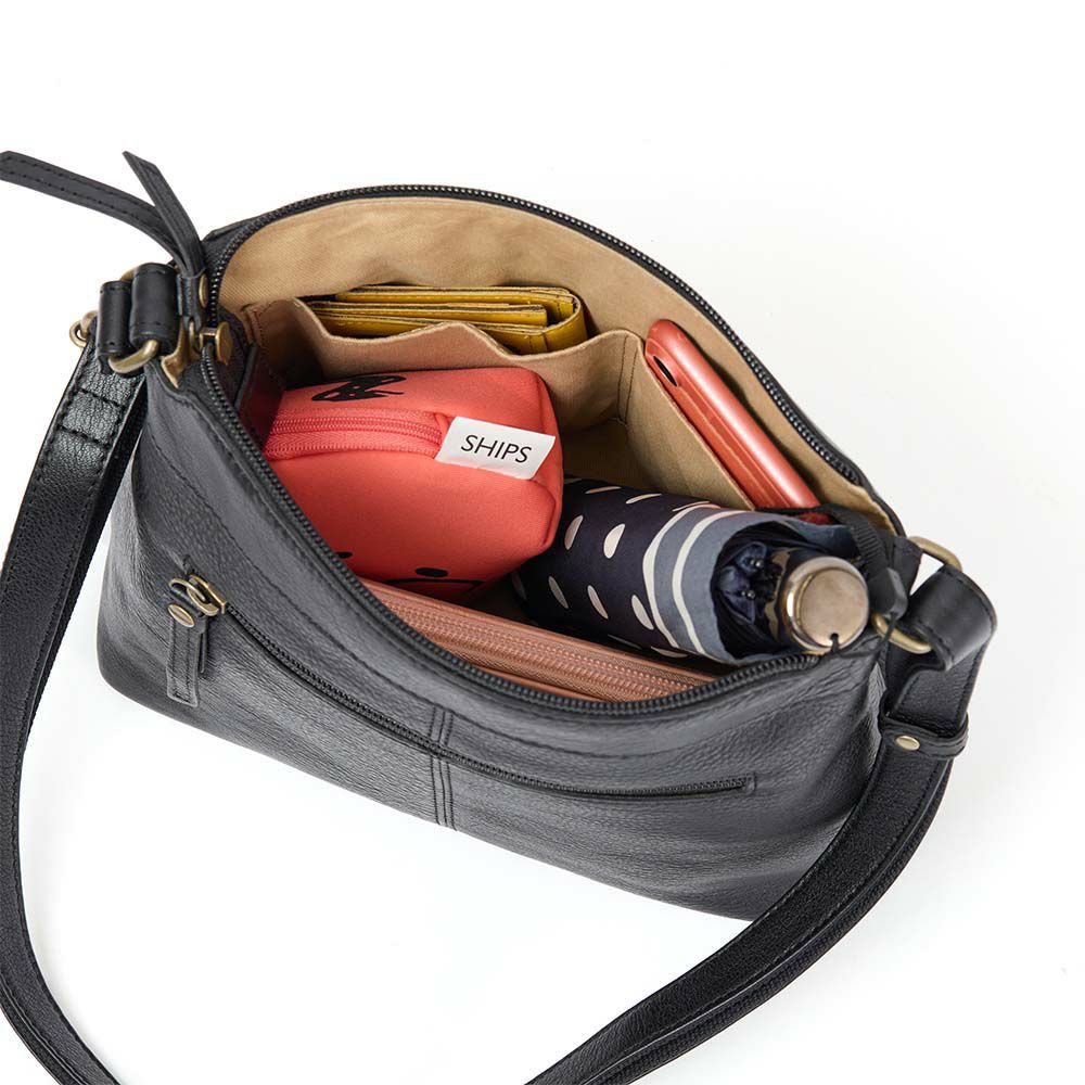 ダコタバッグショルダーバッグスクエアレディース女性Dakotaジェントリー本革革レザーショルダーバッグ斜め掛け斜めがけ軽い軽量おしゃれ大人ブランド人気30代40代50代1034513