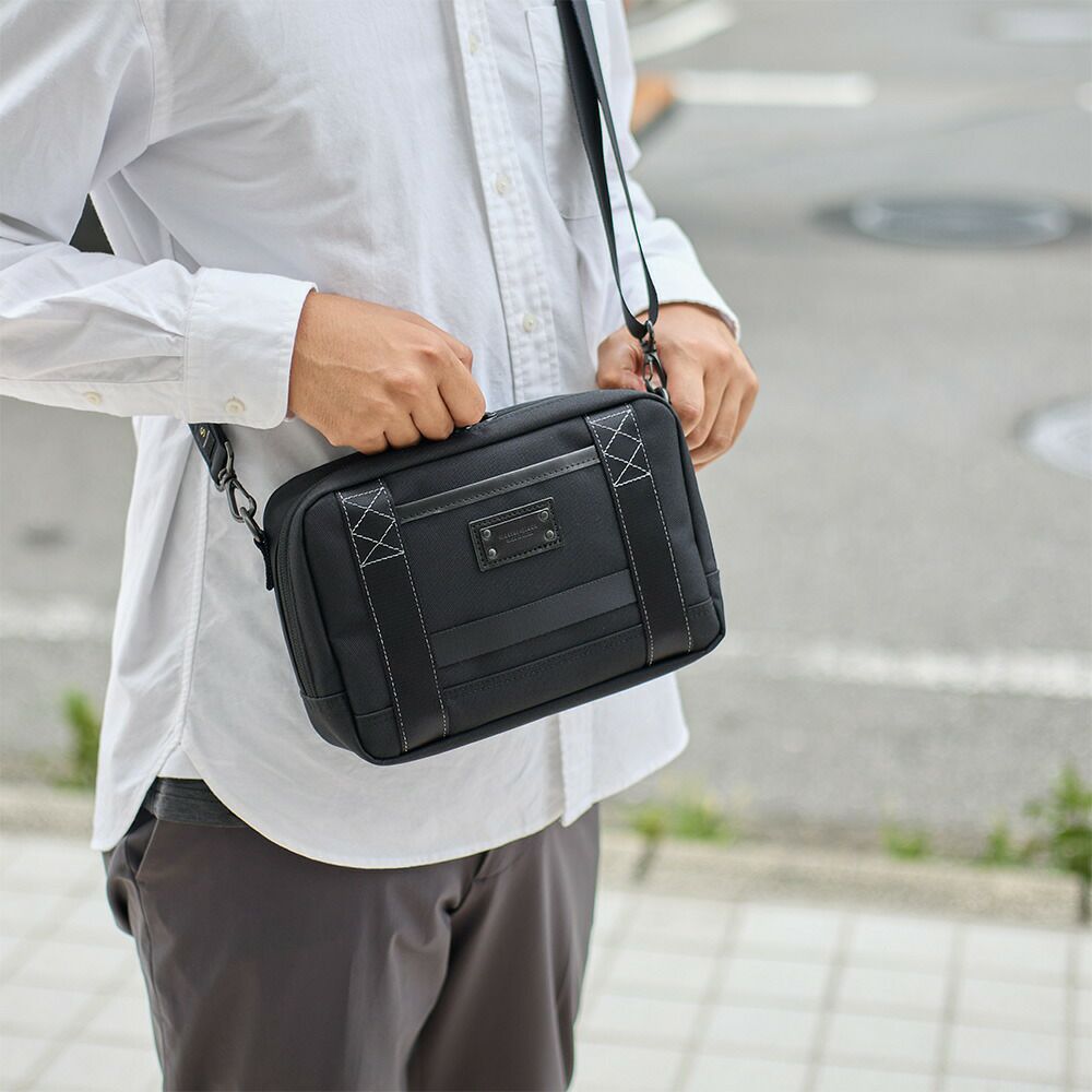 【正規取扱店】マスターピースショルダーバッグmaster-pieceショルダーバックmasterpieceDefendメンズブランド斜めがけカジュアルナイロン評判人気おすすめ日本製masterpiece3023