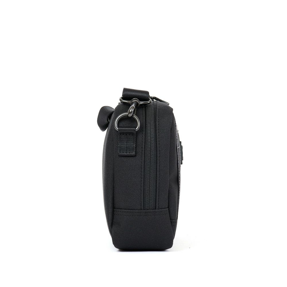 【正規取扱店】マスターピースショルダーバッグmaster-pieceショルダーバックmasterpieceDefendメンズブランド斜めがけカジュアルナイロン評判人気おすすめ日本製masterpiece3023