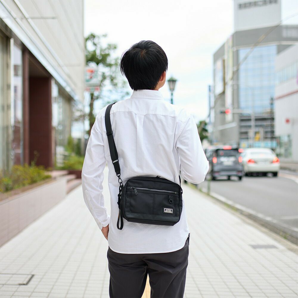 アビレックスショルダーバッグAVIREXバッグアヴィレックスメンズレディースショルダーバックショルダー斜めがけバッグ斜め掛けバッグブランド人気小さめ男性かっこいいミリタリーAX2056