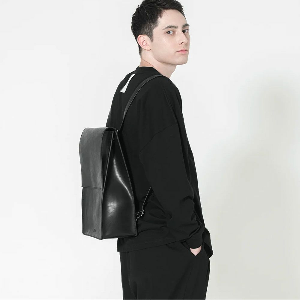 KLONリュッククローンメンズレディースSQUARELINERUCKSACKバックパックリュックサック肩掛け2WAY通学通勤おしゃれブラック