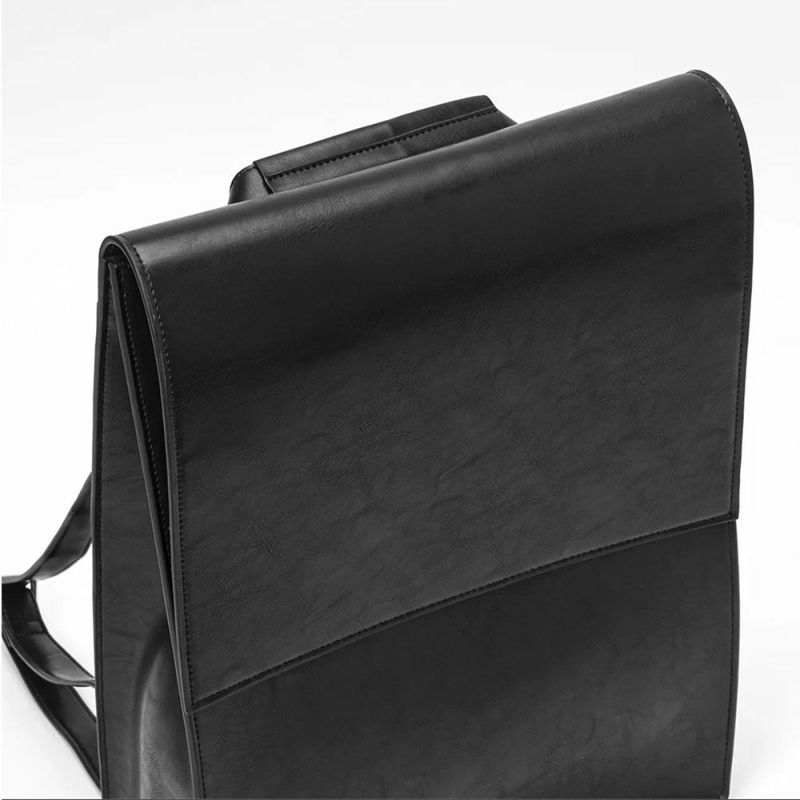 KLONリュッククローンメンズレディースSQUARELINERUCKSACKバックパックリュックサック肩掛け2WAY通学通勤おしゃれブラック