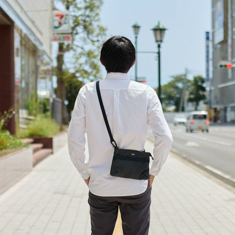CIEショルダーバッグバッグシーサコッシュGRID3MINISHOULDERBAGメンズレディースミニショルダーバッグブランド評判人気防水撥水おすすめ正規品日本製グリッド3032052