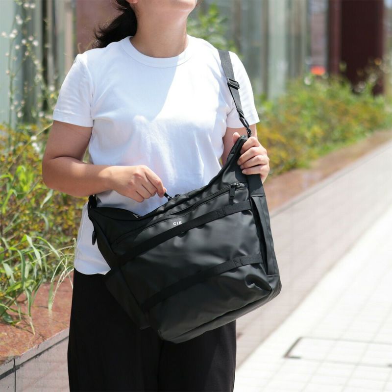 CIEショルダーバッグLサイズバッグシーGRID3SHOULDERBAG-02メンズレディース斜めがけ斜め掛けブランド評判人気防水撥水大容量大きめおすすめ正規品日本製グリッド3032055