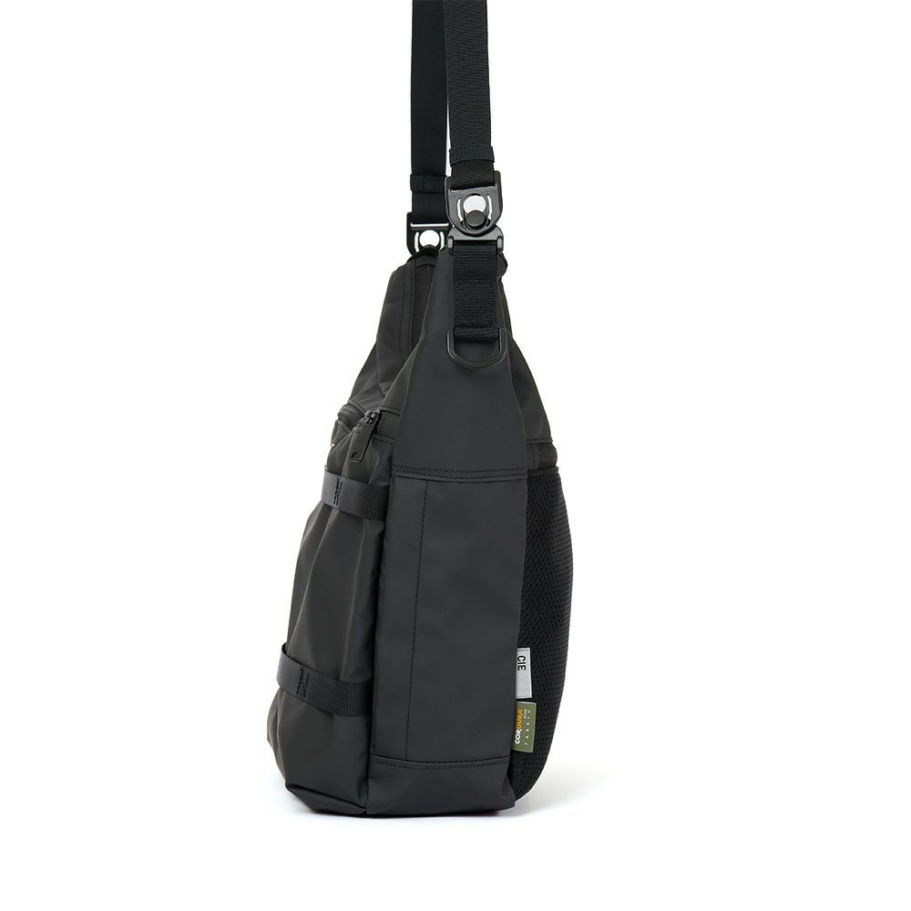 CIEショルダーバッグLサイズバッグシーGRID3SHOULDERBAG-02メンズレディース斜めがけ斜め掛けブランド評判人気防水撥水大容量大きめおすすめ正規品日本製グリッド3032055